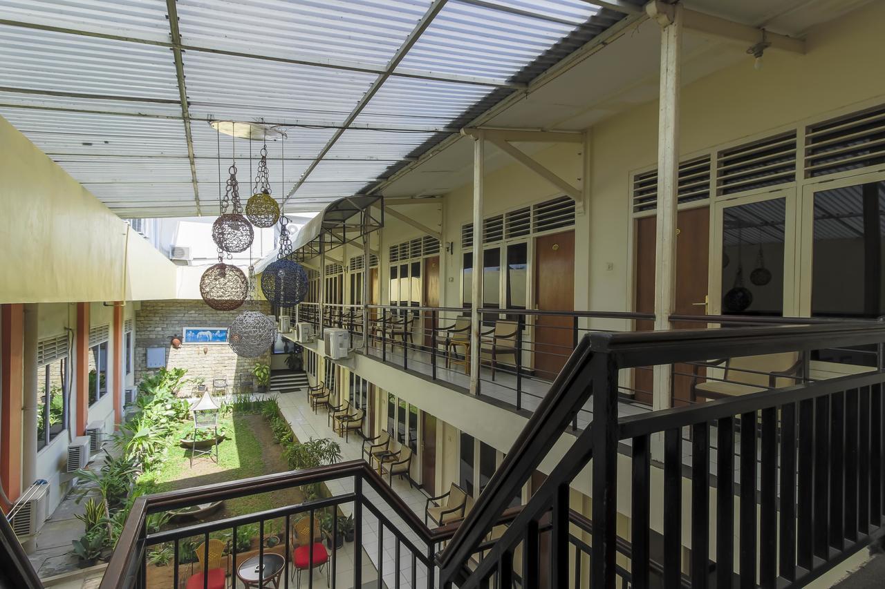 Reddoorz Plus Near Grage City Mall Cirebon Exterior photo